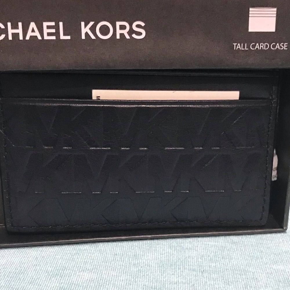 Michael Kors LEATHER Men's Tall Embossed  Leather Card Case - Picture 2 of 11